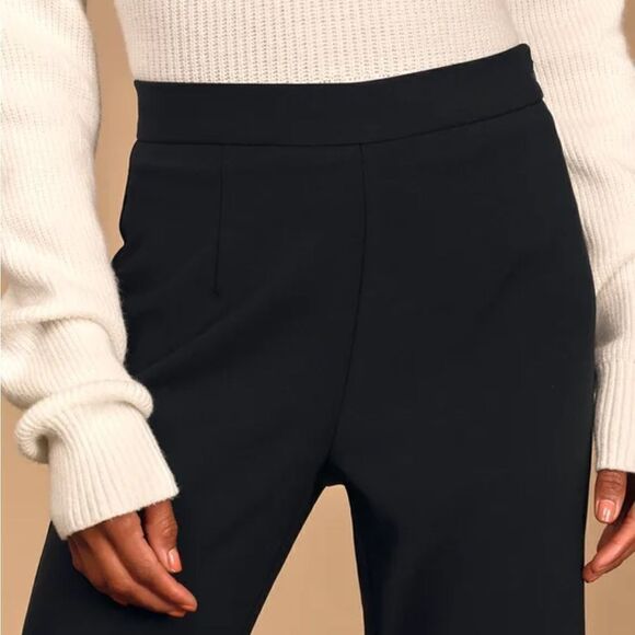 Lulus NWT catch a crush black fringe cropped pants size medium - Picture 4 of 7